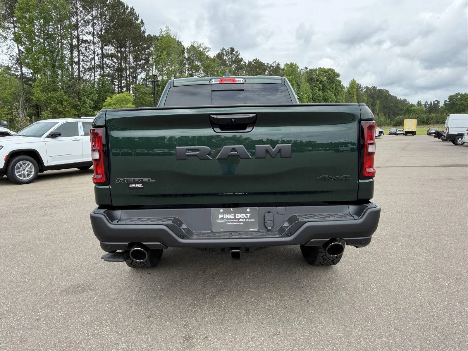 New 2026 Serrano-Green Metallic Exterior Paint RAM Rebel image 5