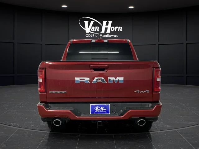 New 2026 Molten Red Pearl-Coat Exterior Paint RAM Big Horn/Lone Star image 12