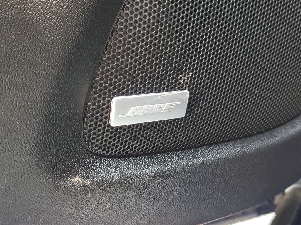 Used 2019 Blue Chevrolet Premier image 18