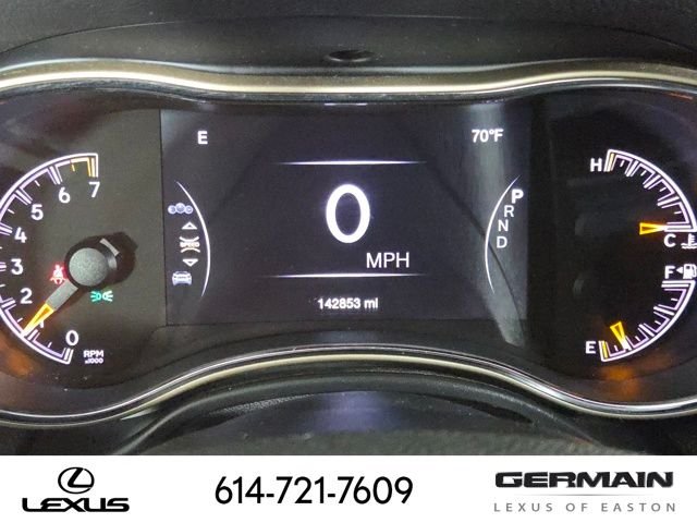 Used 2016 White Jeep Laredo image 25