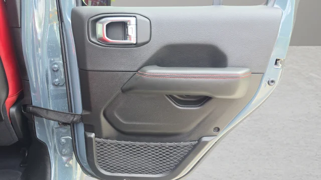 Used 2024 Anvil Clear Coat Jeep Rubicon 392 image 37