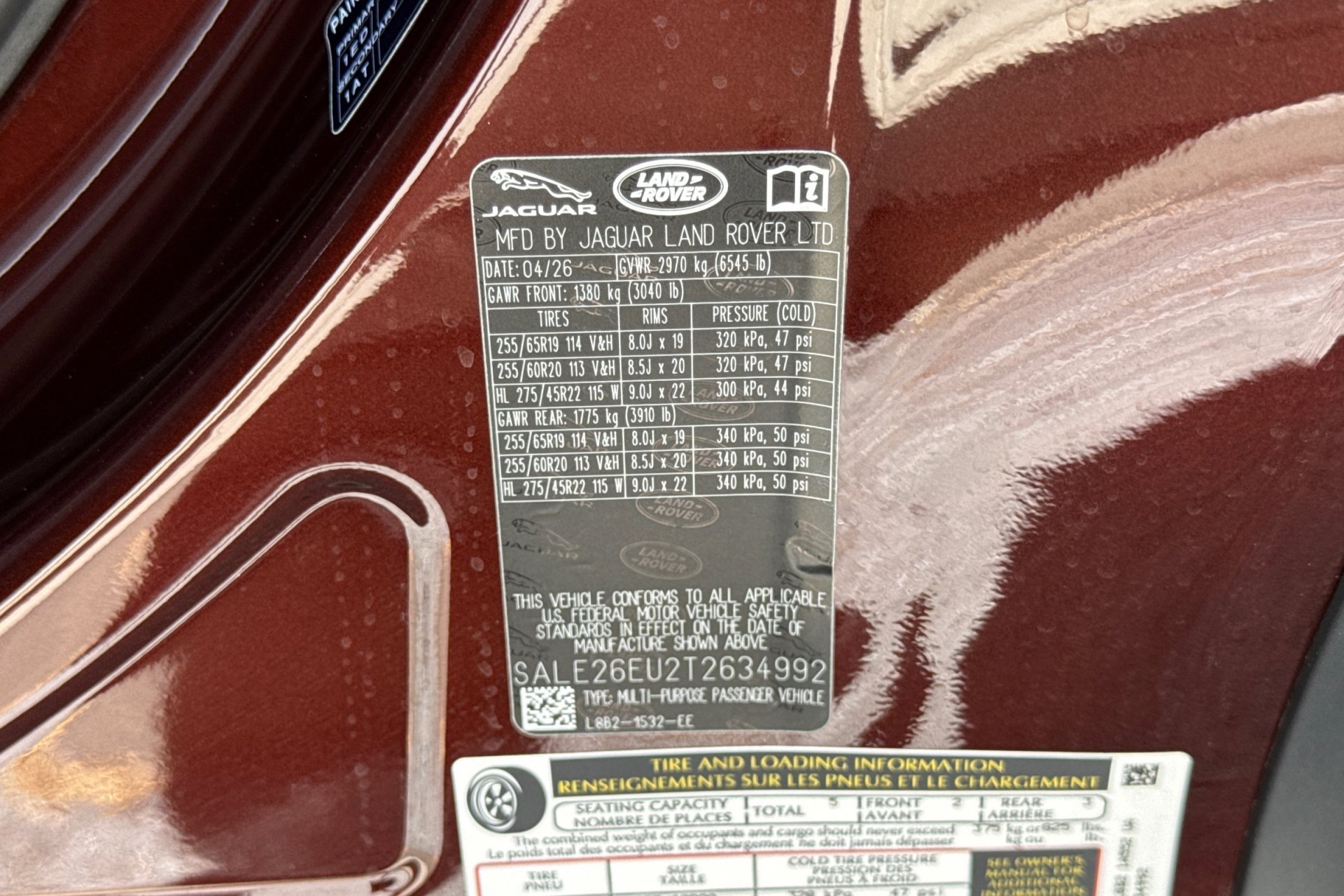 New 2026 Sedona Red Land Rover X-Dynamic SE image 29