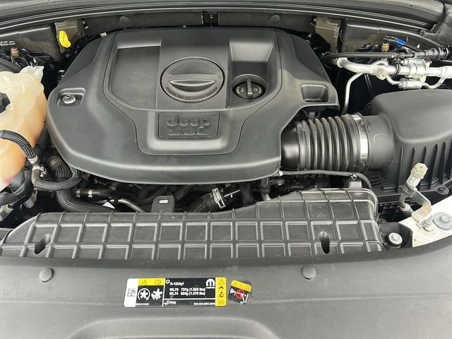 Used 2023 Black Jeep Summit Reserve image 29