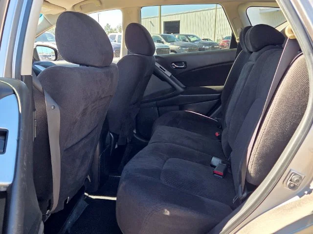 Used 2010 Gray Nissan S image 6