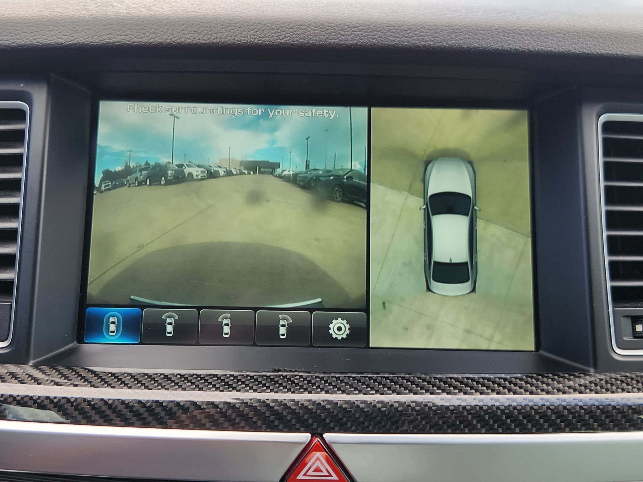 Used 2018 Casablanca White Genesis 3.3T Sport image 17