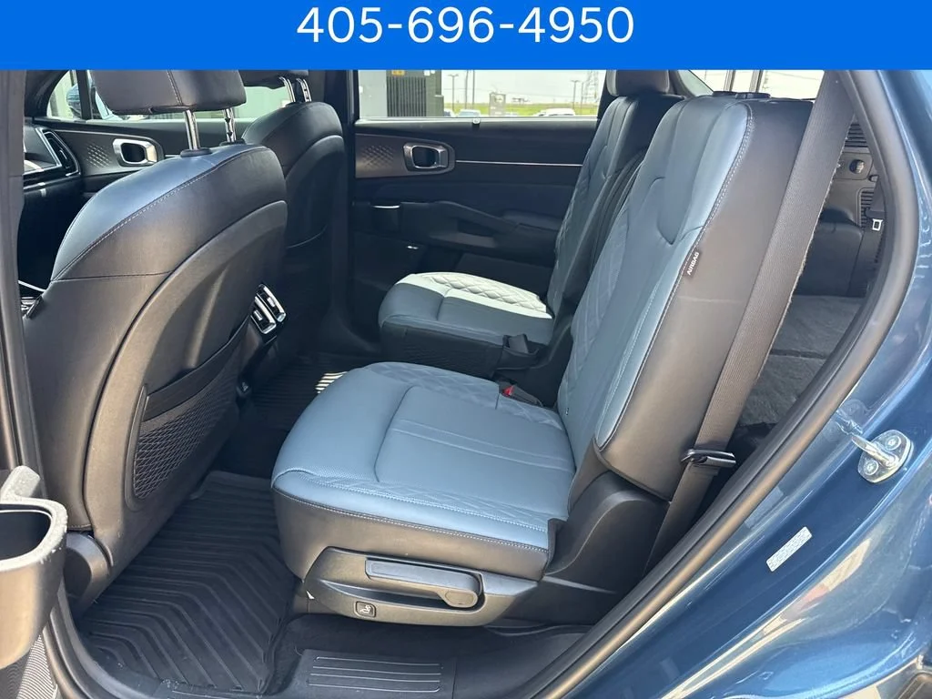 Pre-Owned 2025 Kia Sorento Hybrid SX Prestige