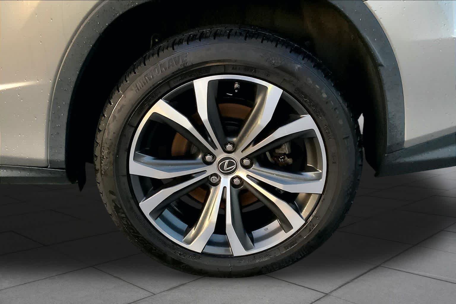 Used 2020 Atomic Silver Lexus  image 11