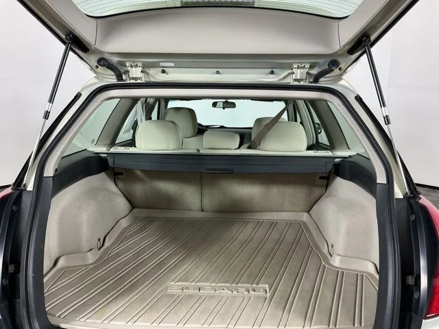 Used 2006 Champagne Gold Opal Subaru 2.5i image 23