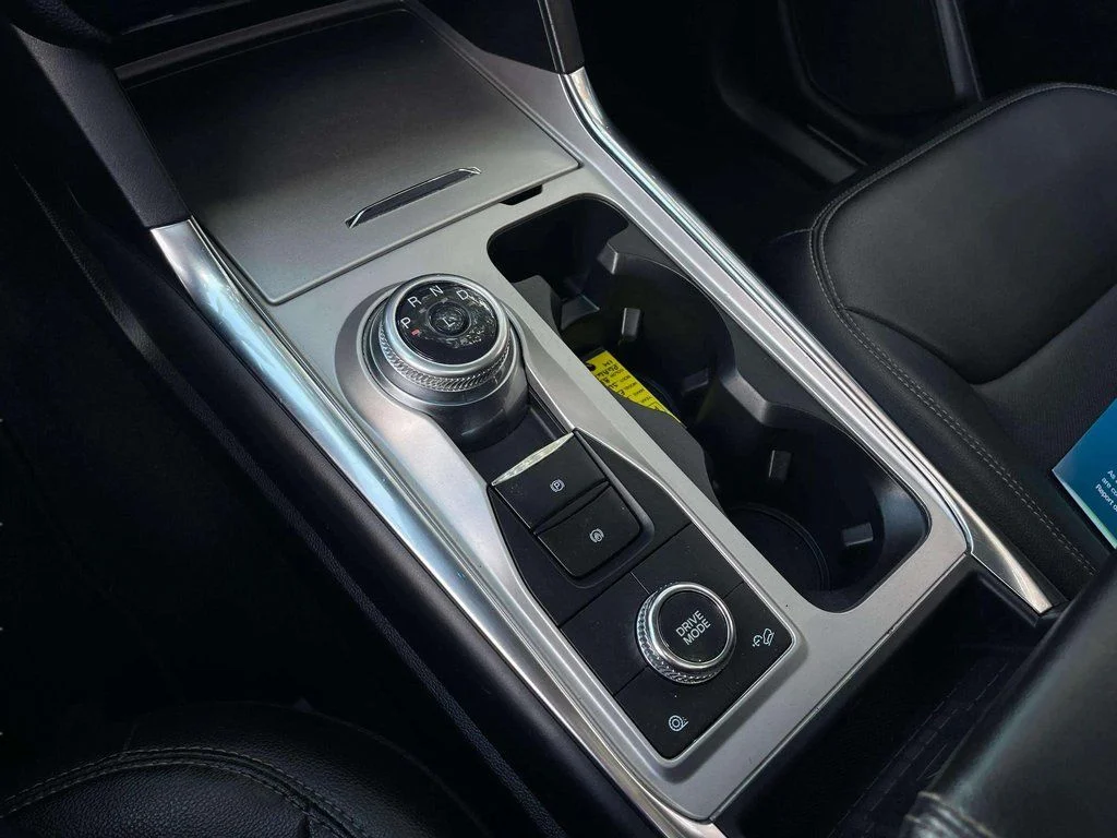 Used 2023 Agate Black Metallic Ford Limited image 14