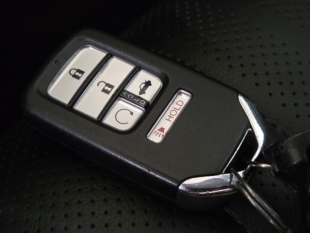 Used 2021 White Honda Sport Special Edition image 38