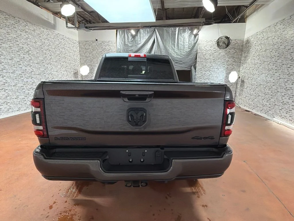Used 2021 Granite Crystal Metallic Clearcoat Ram Laramie image 6