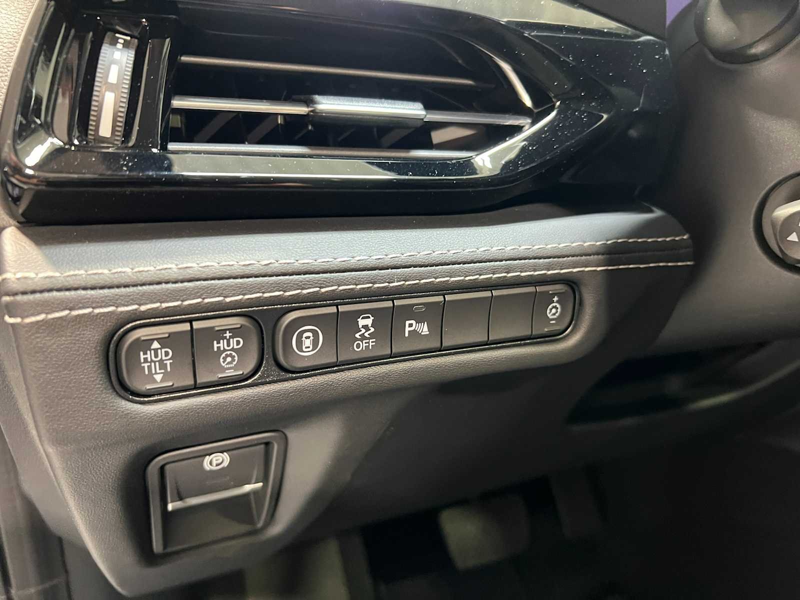 2026 Acura MDX Advance Package - Photo 23