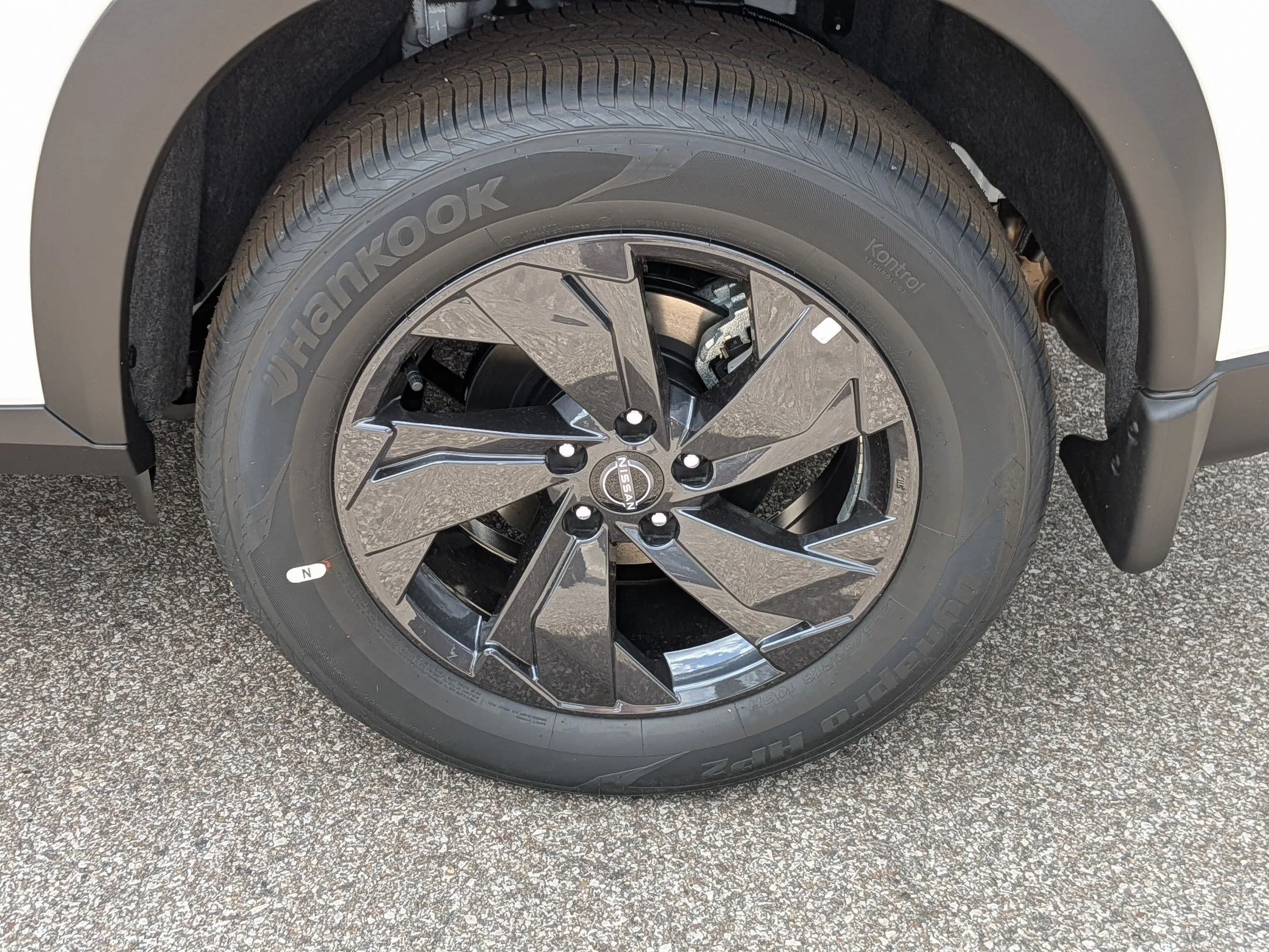 New 2026 White Pearl Nissan SV image 10
