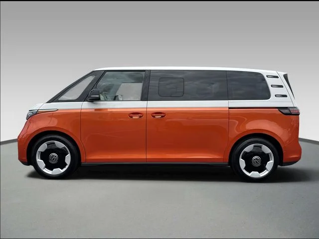 New 2025 Energetic Orange W/White Upper Volkswagen Pro S Plus image 3