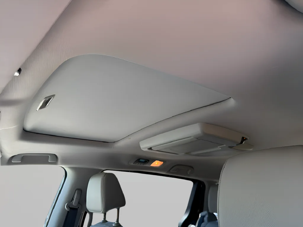Used 2018  Honda EX-L image 27