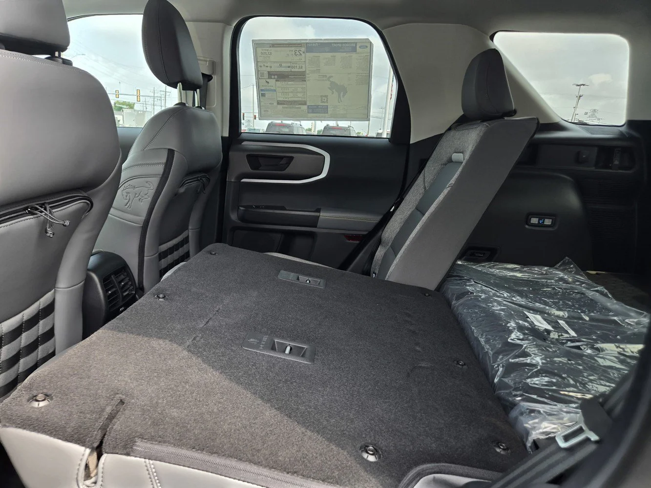 New 2026 Azure Gray Metallic Tri-C Ford Badlands image 21