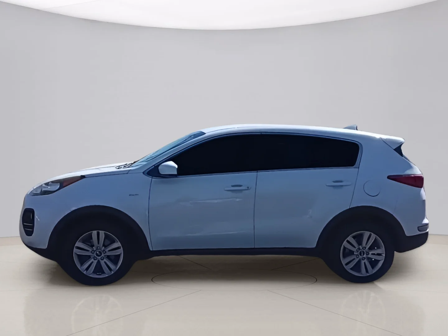 Used 2017 White Kia LX image 4