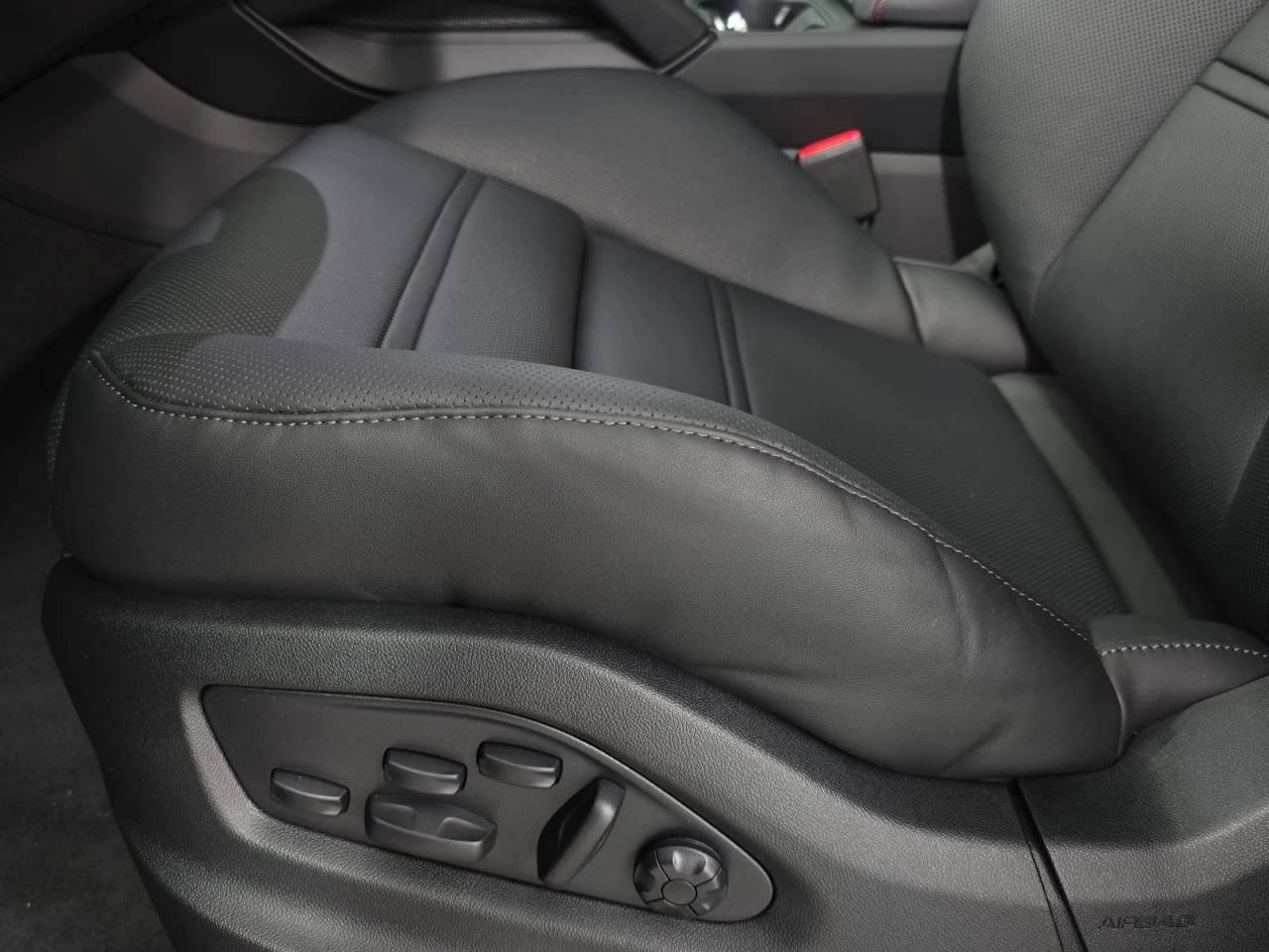 New 2026 Arctic Grey Porsche GTS image 25