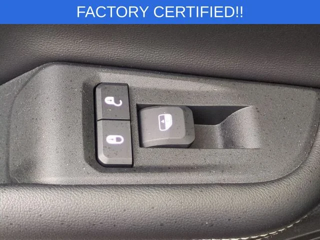 Used 2025 Gray Jeep Altitude X image 30
