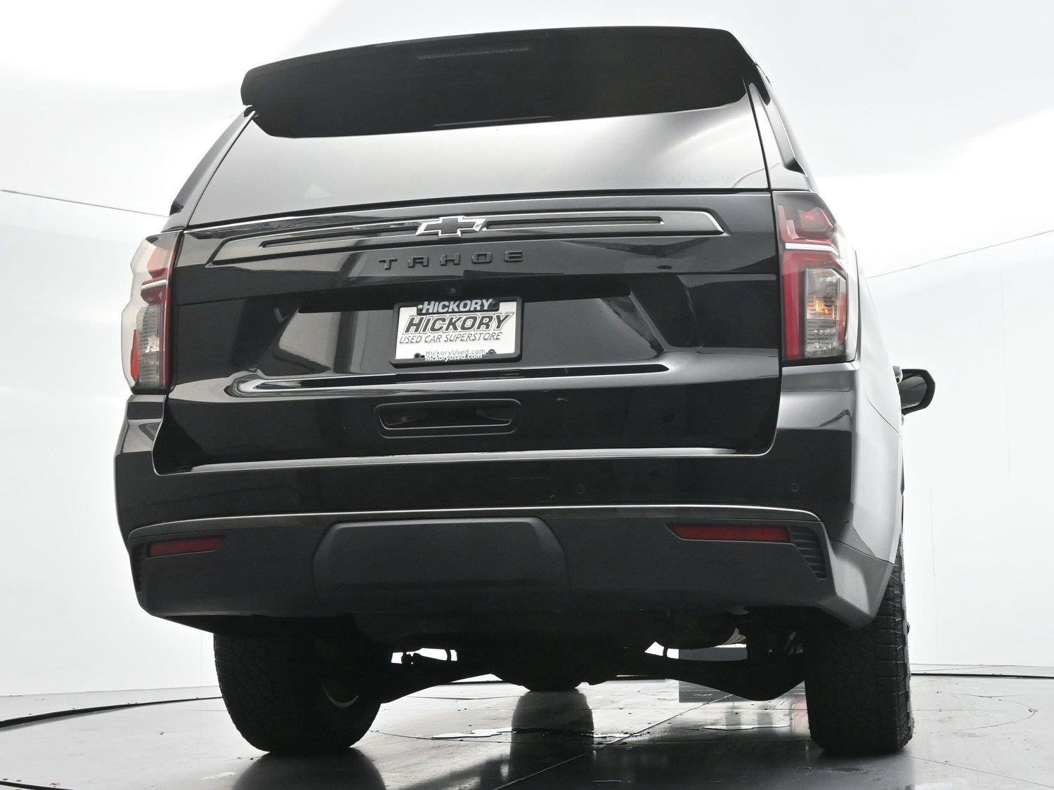 Used 2021 Black Chevrolet Z71 image 51