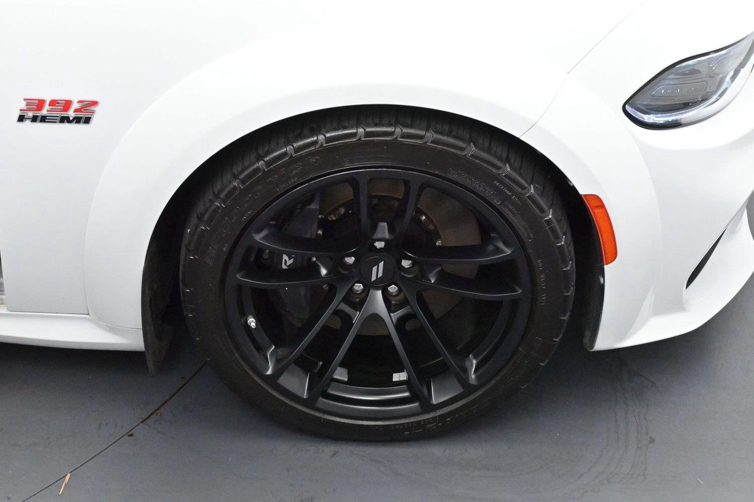 Used 2022 White Knuckle Clearcoat Dodge Scat Pack Widebody image 28