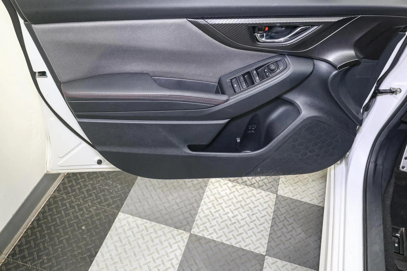 Used 2022 Crystal White Pearl Subaru Sport image 38
