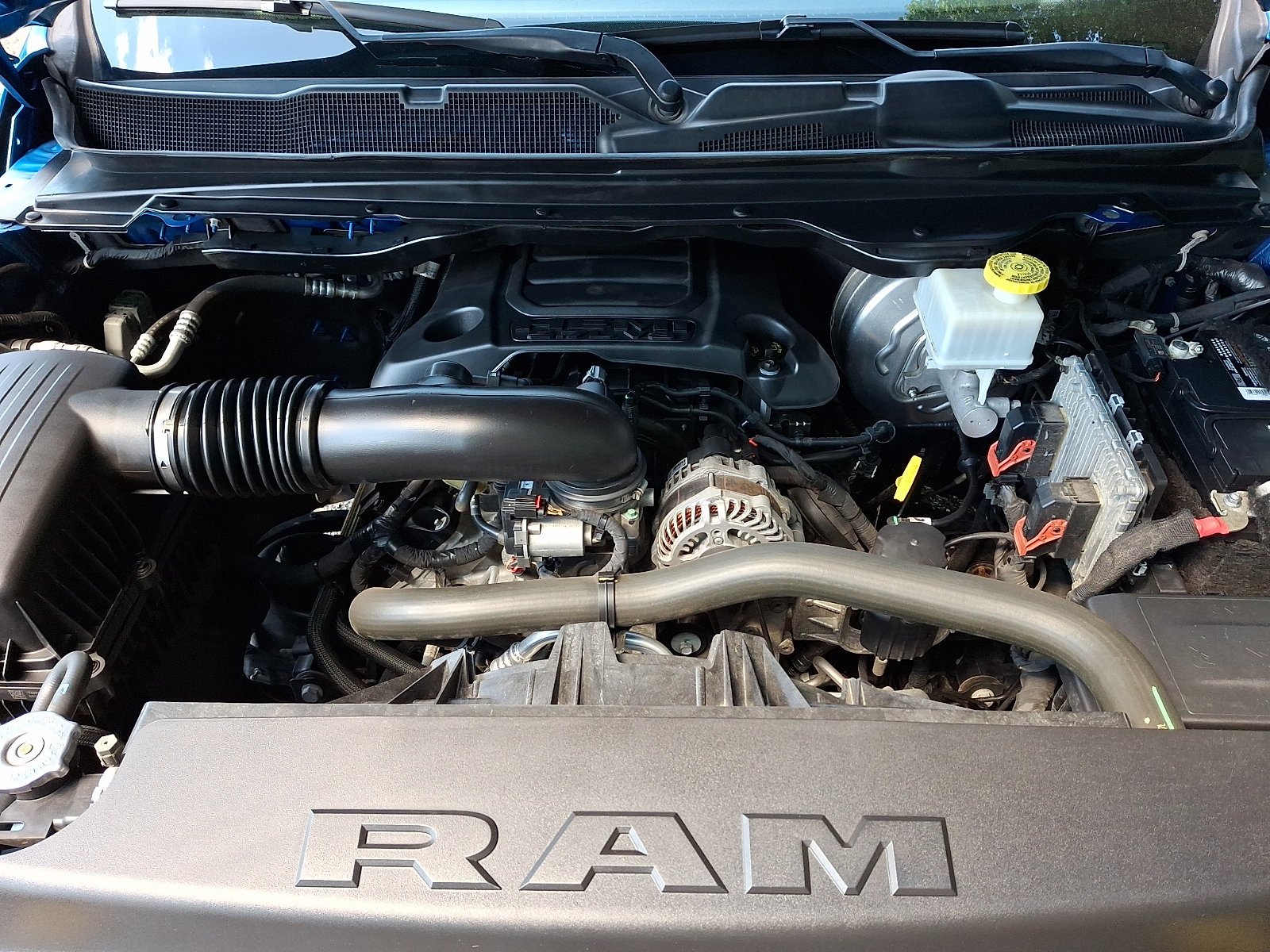 Certified Used 2021 Hydro Blue Pearlcoat Ram Big Horn image 27