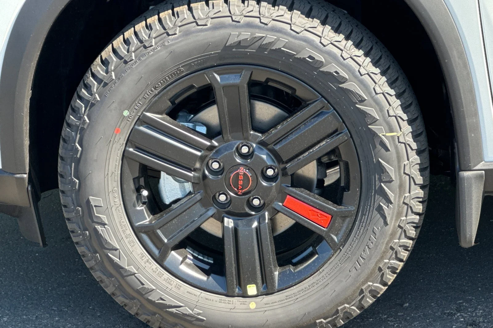 New 2026 Everest White Pearl TriCoat Nissan Rock Creek® image 24