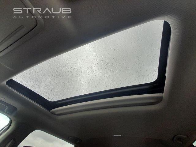 Used 2024 Platinum White Pearl Honda EX-L image 33