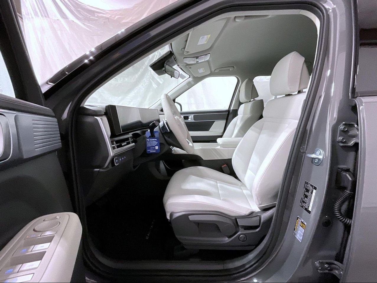 New 2026 Gray Hyundai SE image 10