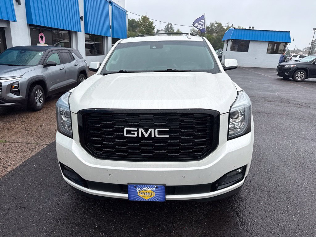 Used 2017 ONYX BLACK GMC Denali image 4