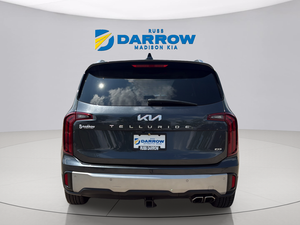 Used 2024 Gravity Gray Kia S image 4
