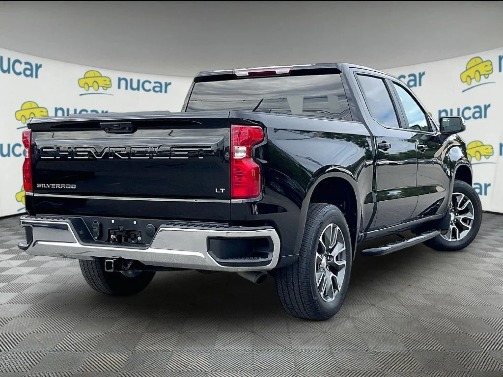 Used 2023 Black Chevrolet LT image 6