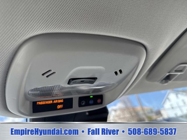 2025 Chevrolet Trax LT - Photo 25