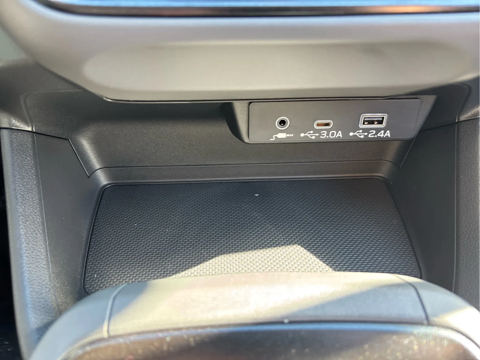 New 2026 Magnetite Gray Metallic Subaru Premium image 14