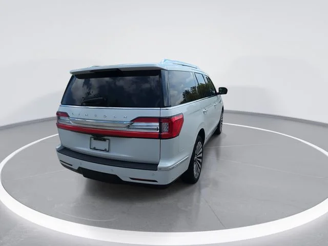 Used 2020 White Lincoln Reserve image 7