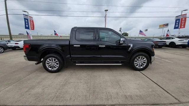 New 2026 Agate Black Metallic Ford XLT image 13