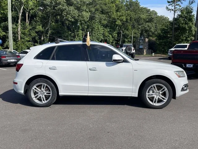 Used 2016 Glacier White Metallic Audi 3.0T Premium Plus image 3