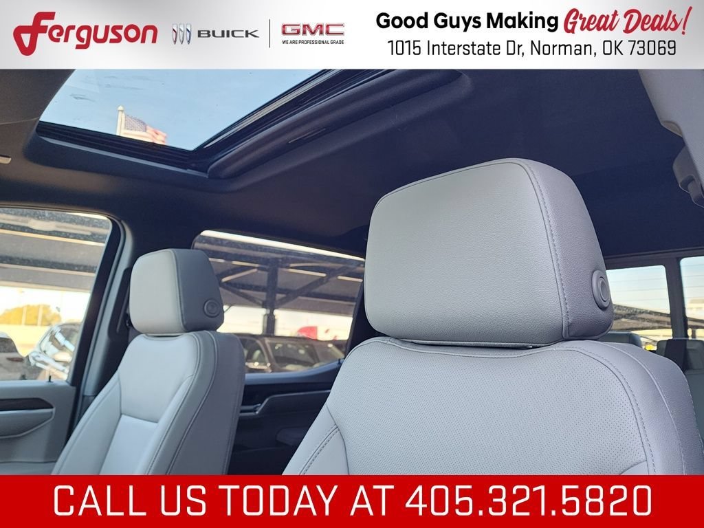 2026 GMC Sierra 1500 SLT - Photo 18