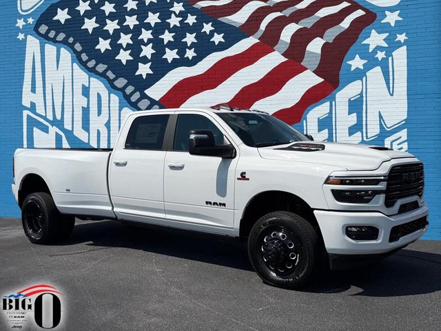 2026 RAM 3500 Laramie Crew Cab 4x4 8' Box