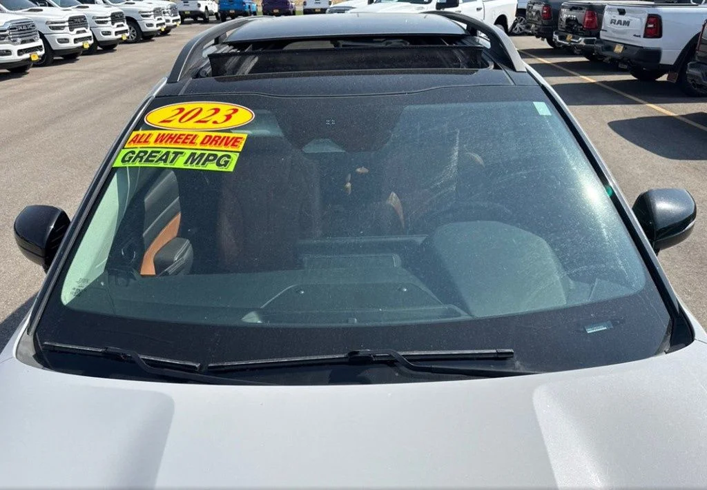Used 2023 Gray Kia X-Line SX Prestige image 9