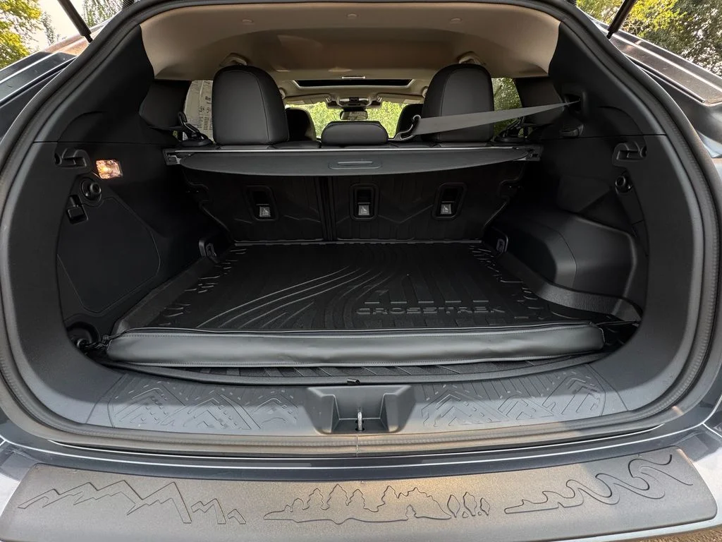 New 2026 MAGNETITE GRAY PEARL Subaru Limited Hybrid image 23