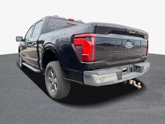 Used 2024 Black Ford XLT image 3