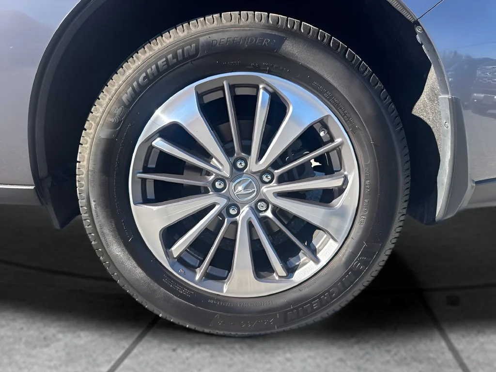 Used 2018 Silver Acura Advance Package image 34