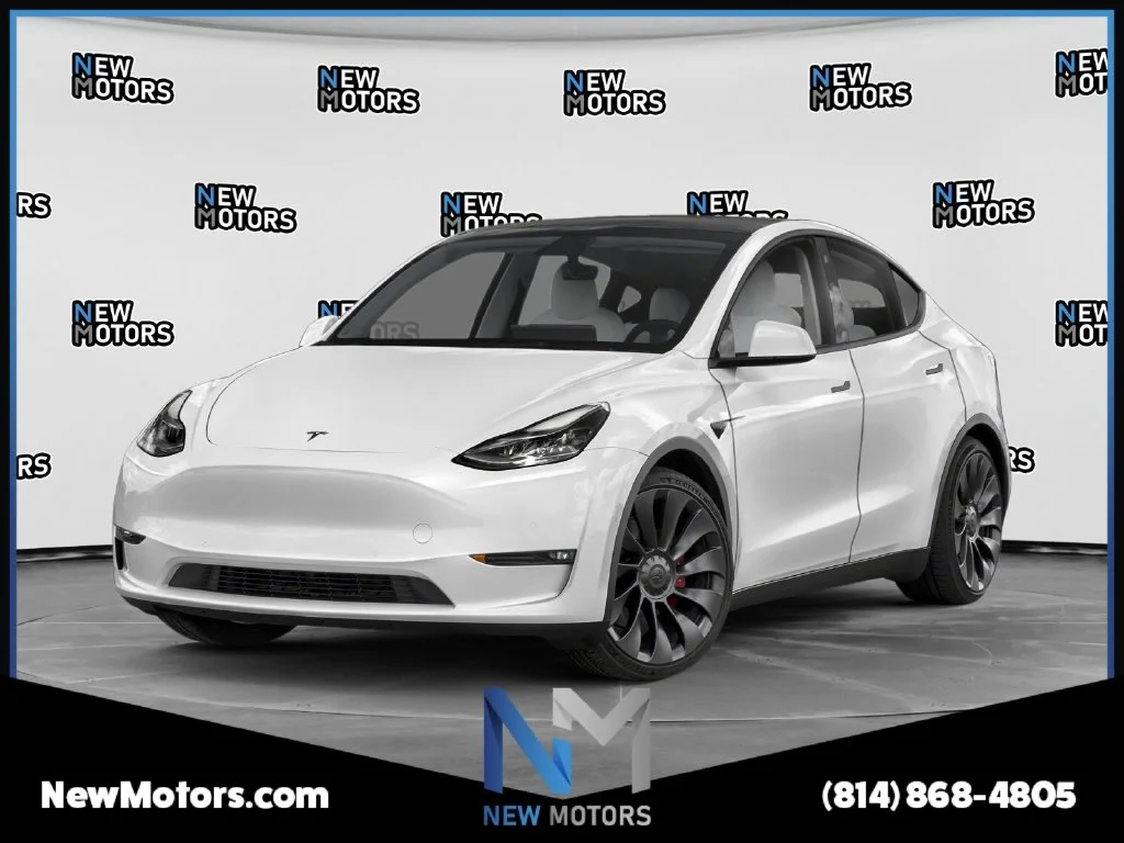 Used 2021 White Tesla Long Range image 1