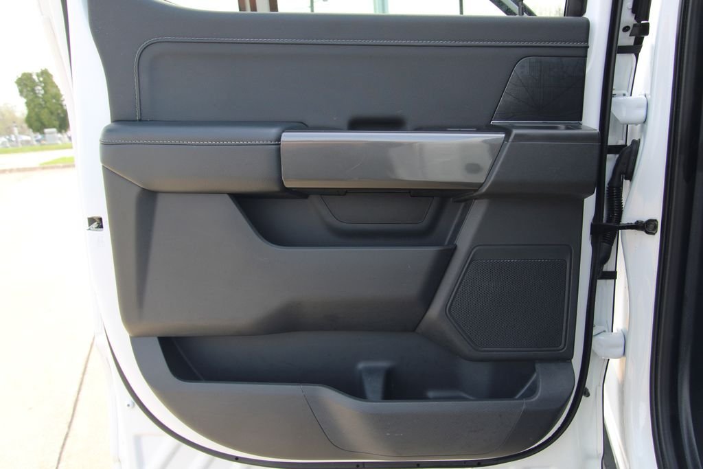 Used 2022  Ford XLT image 42