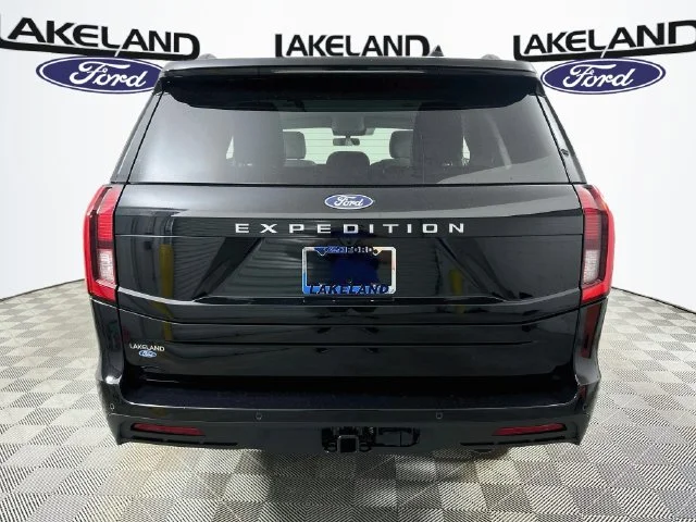 New 2027 Black Ford Active image 4