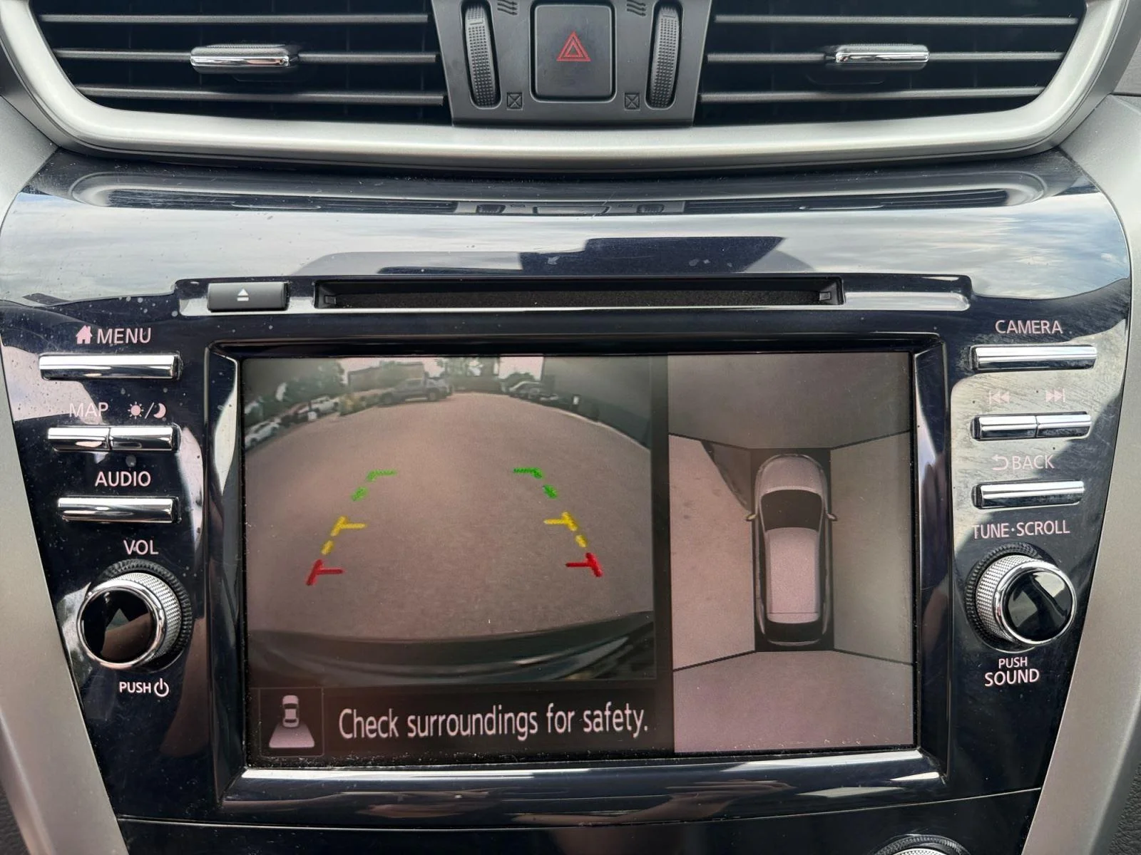 Used 2023 Super Black Nissan SL image 19