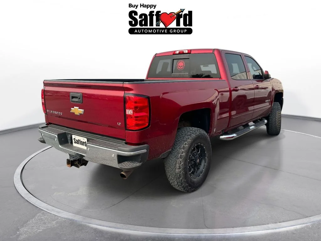 Used 2018 Red Chevrolet LT image 7