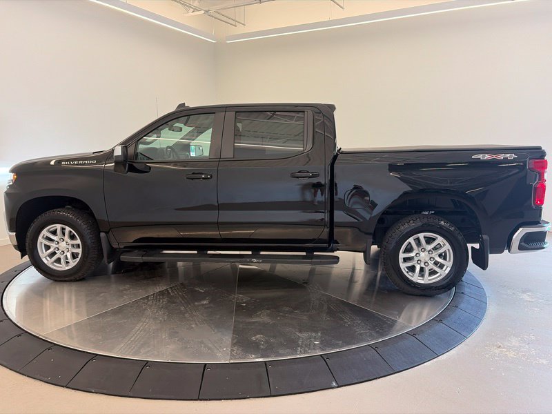 Used 2019 Black Chevrolet LT image 6